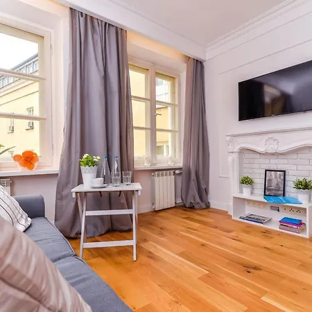 Apartment Varsó