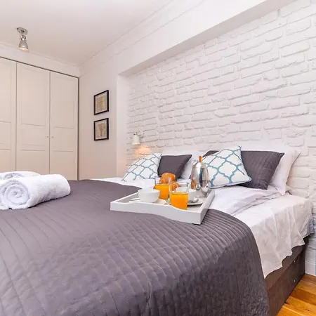 Apartment *