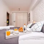 Apartment Szálloda *